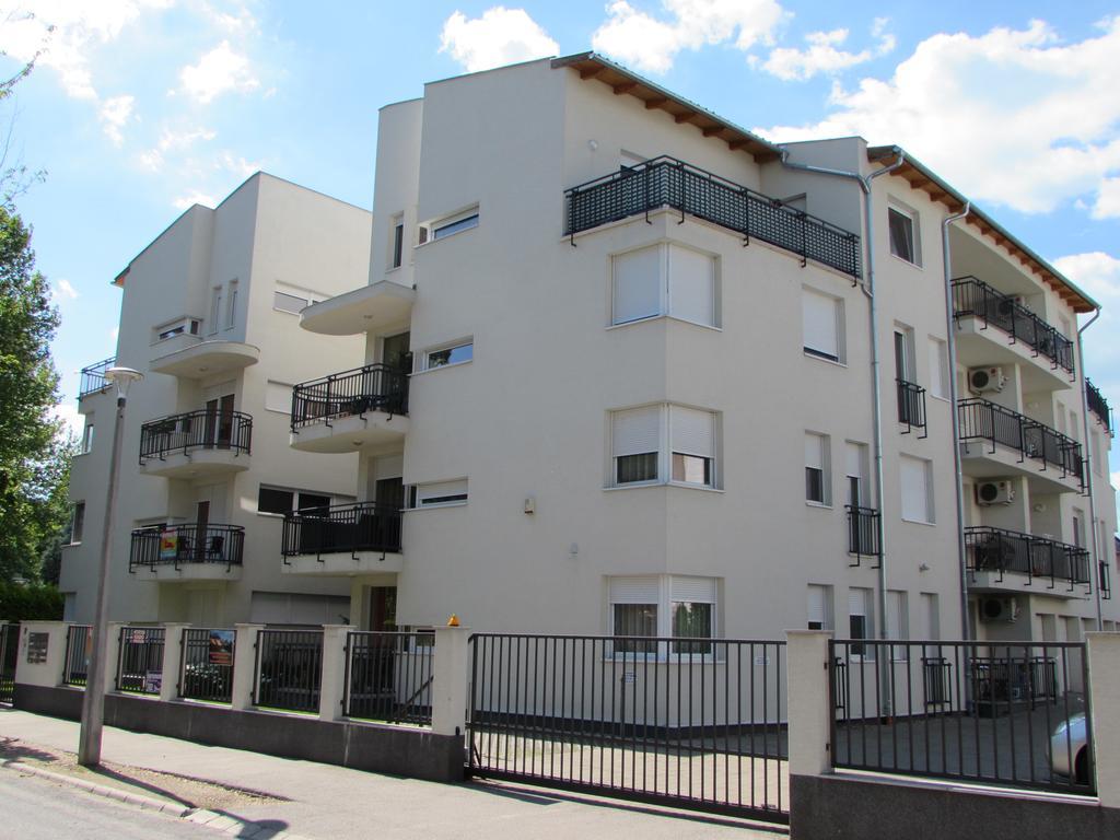 Myflat Siofok Beach Apartment Exterior foto
