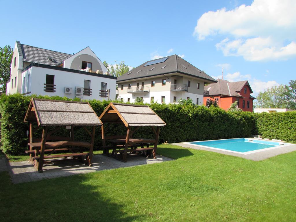 Myflat Siofok Beach Apartment Exterior foto